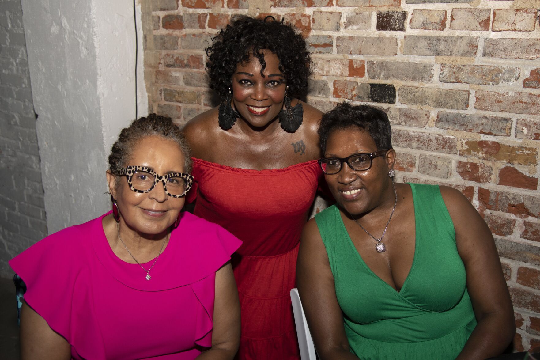 Vicky Washington, Lynda Anderson, Velma Fulks
